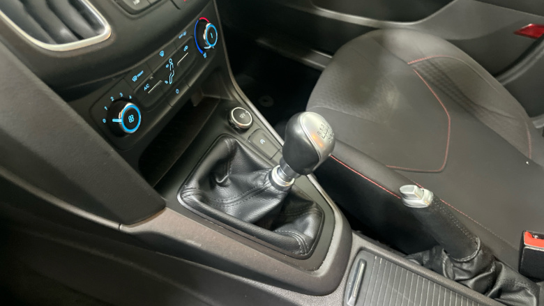 Ford Focus 1.5 TDCi 120 ST-Line 5dr Diesel Hatchback